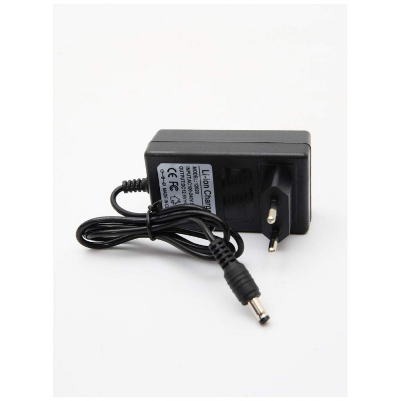 Прикормочный кораблик VYDRA Maxi GPS Black
