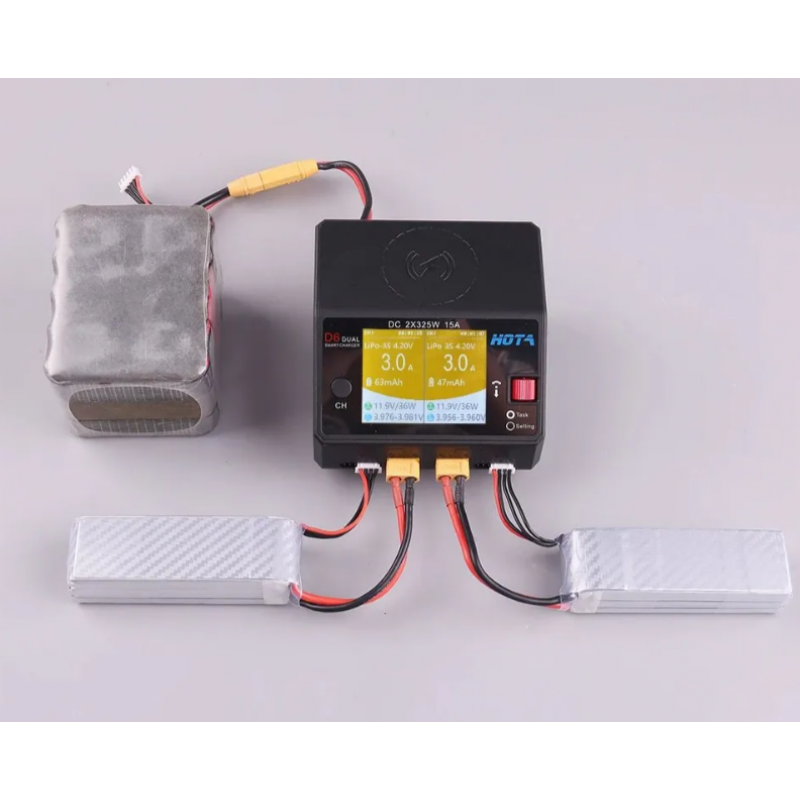 Зарядно-разрядное устройство HOTA D6 (черный цвет)