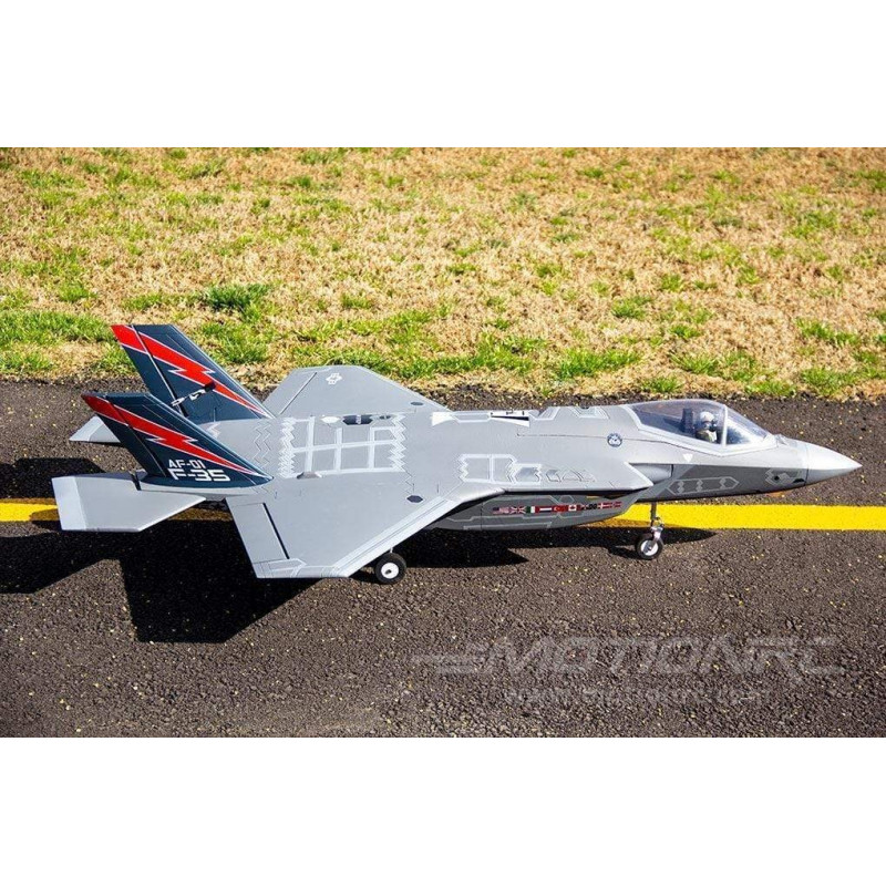 Модель самолета FreeWing F-35 Lightling II (NEW) KIT Plus