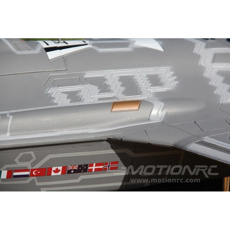 Модель самолета FreeWing F-35 Lightling II (NEW) KIT Plus