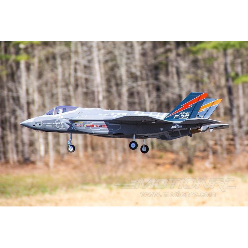 Модель самолета FreeWing F-35 Lightling II (NEW) KIT Plus