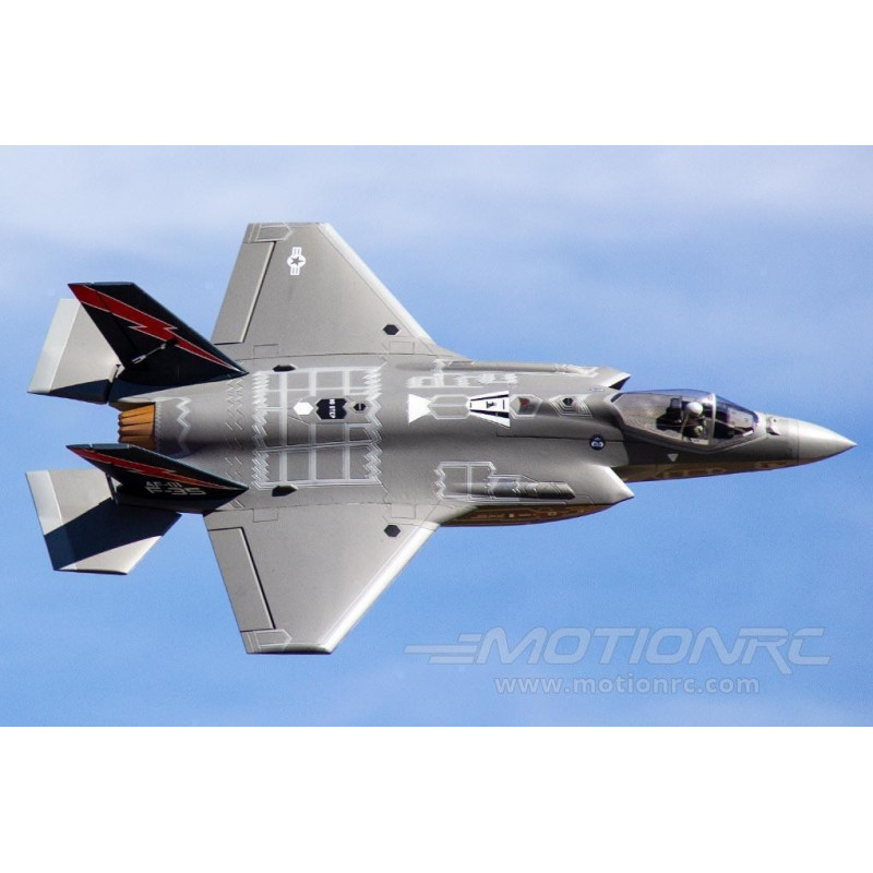 Модель самолета FreeWing F-35 Lightling II (NEW) KIT Plus